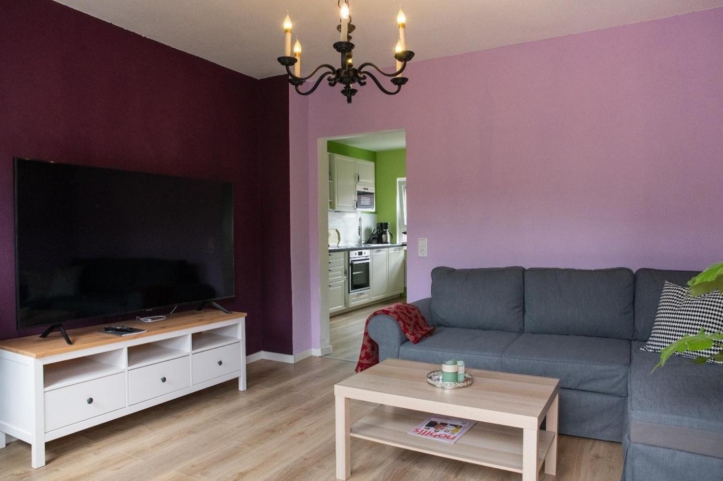 Farbenfrohe Ferienwohnung Detmold Luaran gambar