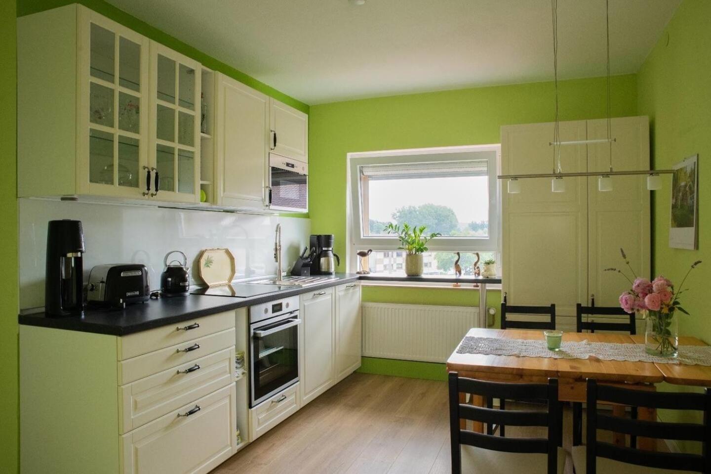 Farbenfrohe Ferienwohnung Detmold Luaran gambar